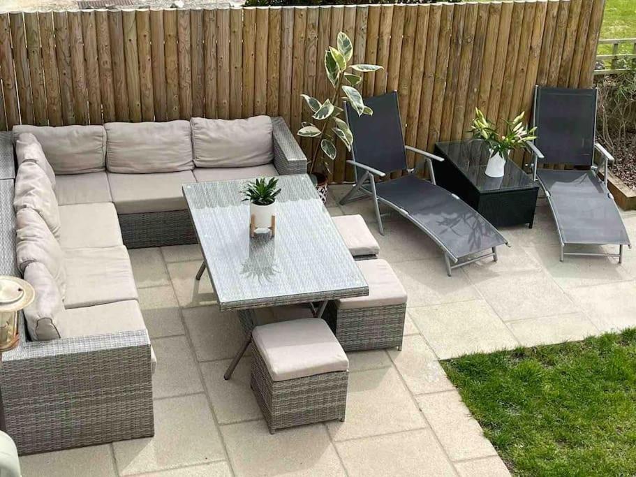 Modern 4 Bedroom House In Weymouth Sunny Corner Dış mekan fotoğraf